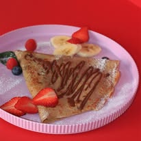 Crepa con chocolate y fruta